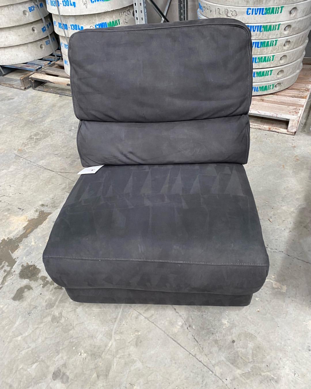 Upholstery Cleaning >