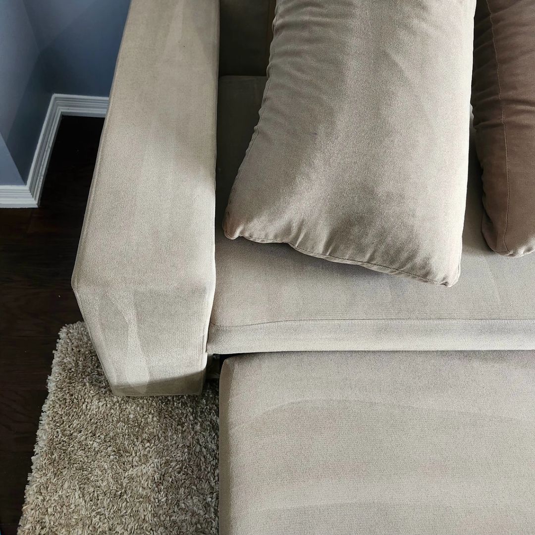 Upholstery Cleaning >