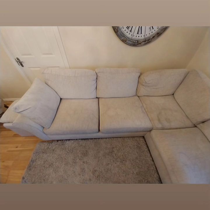 Upholstery Cleaning >