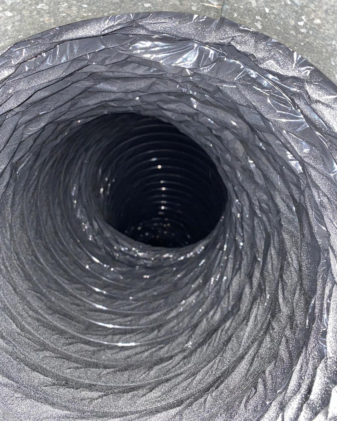 Air Duct >