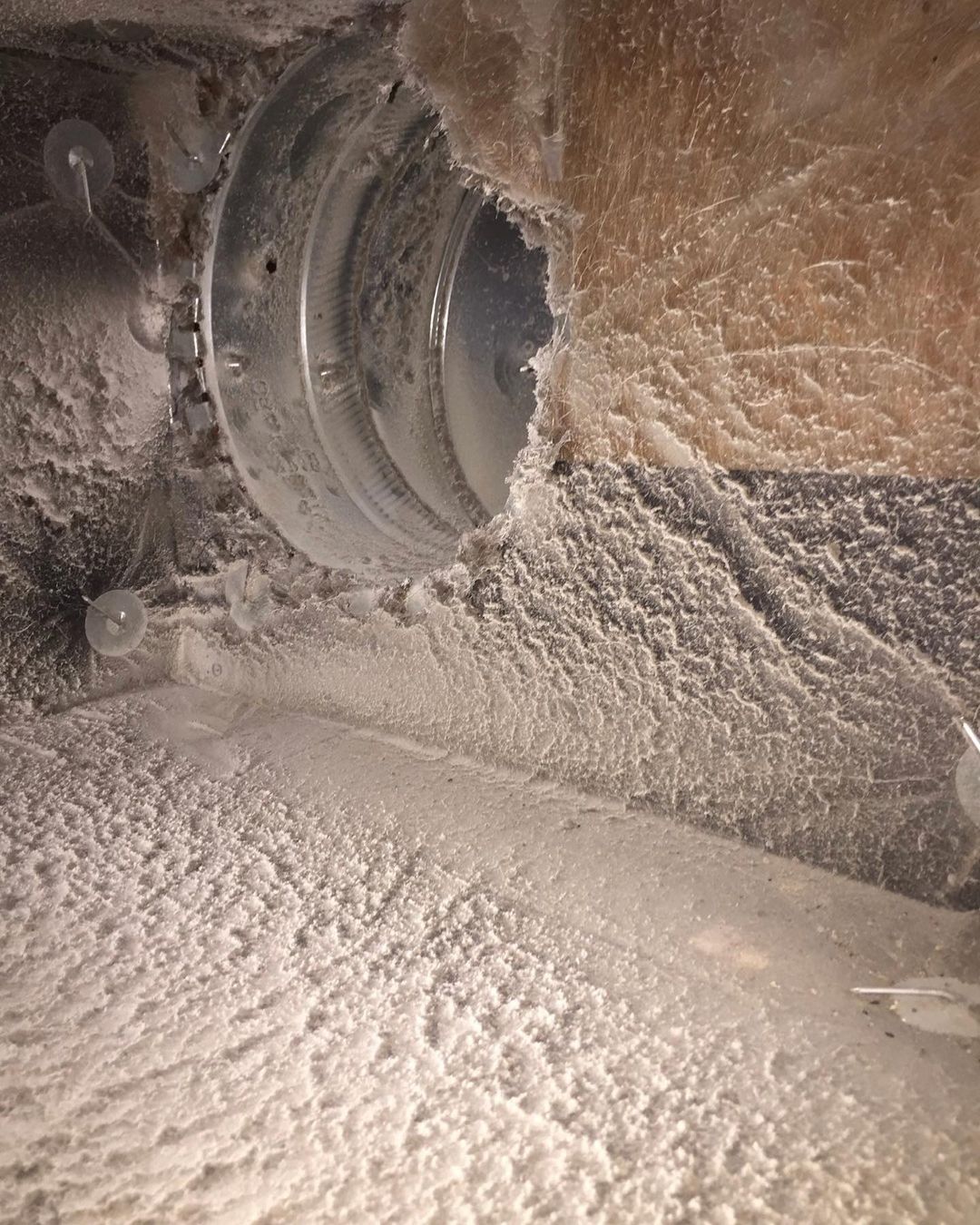 Air Duct >
